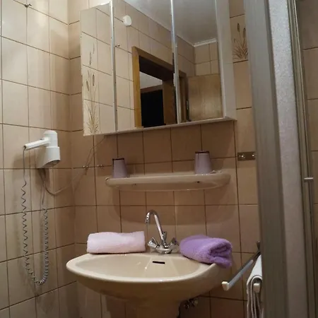 Cafe Gaestezimmer Hotel