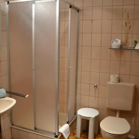 Hotel Cafe Gästezimmer