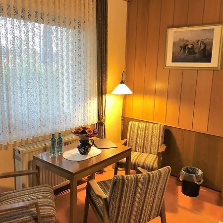 Hotel Cafe Gaestezimmer