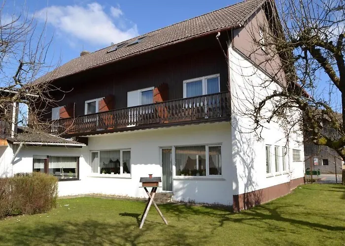 Cafe Gaestezimmer Bullau